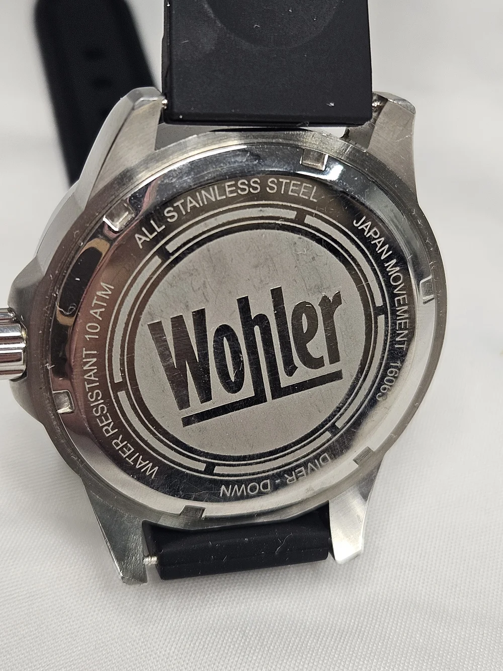 Men's‎ Green Dive Watch with Luminous Markers